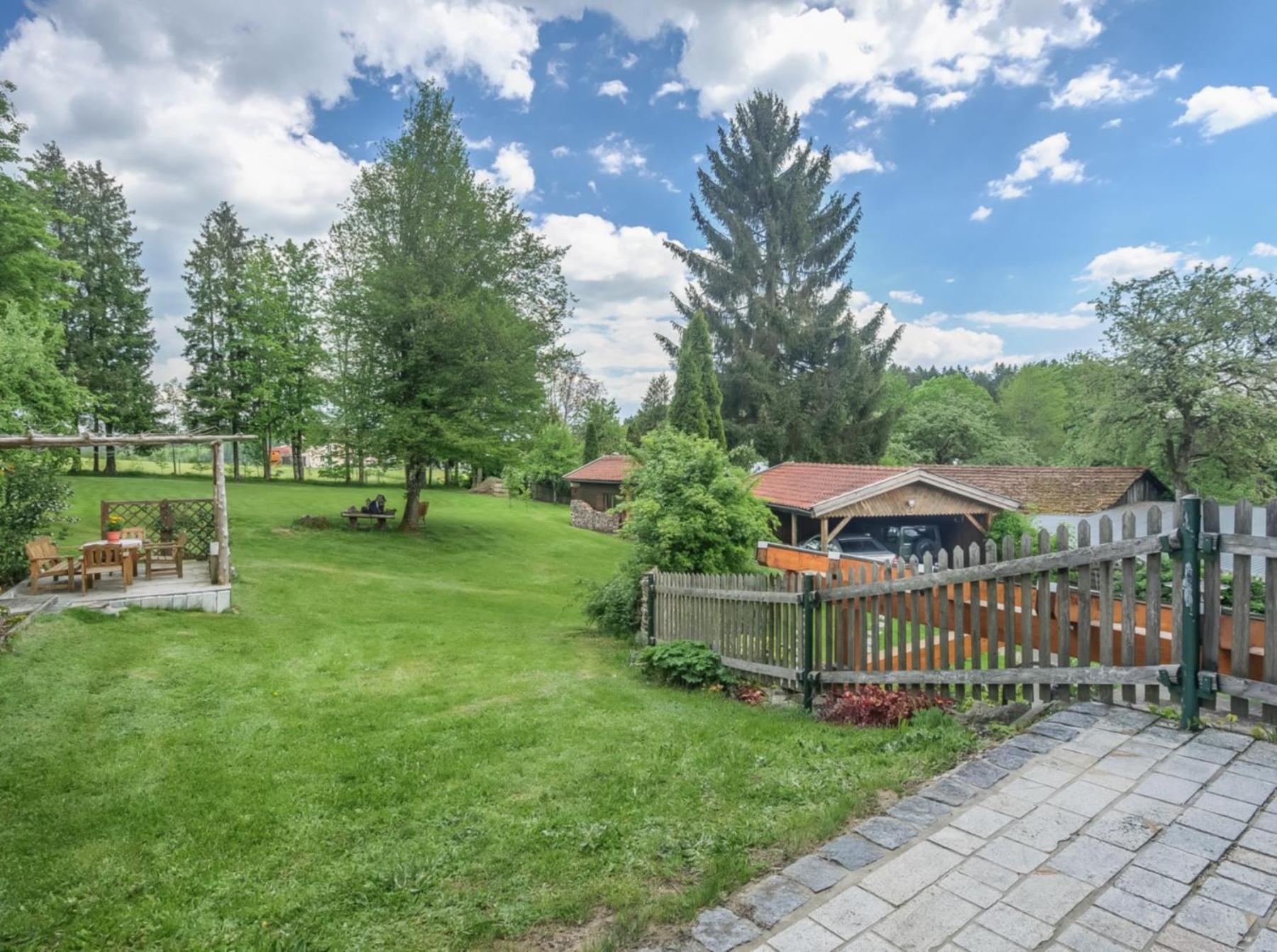 400qm bayr.LUXUSVILLA. 2500qm uneinsehbarer Garten Freyung Eksteriør bilde